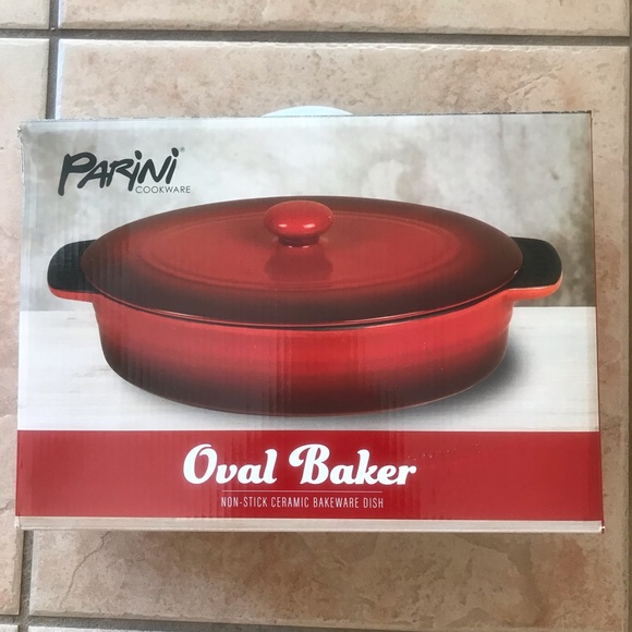 Panini Kitchen Parini Oval Nonstick Bakeware Dish With Lid Is New